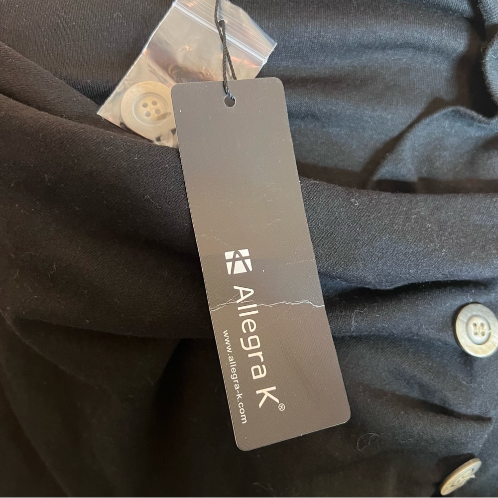 💚Allegra K NWT side button top - Picture 8 of 8